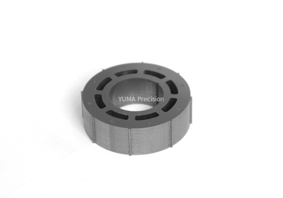8 Pole-Ständer-Eisen-Kern lamellierte Wechselstrom-Servo schwanzloses elektrisches 122mm